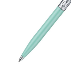 Détail pointe stylo bille Sheaffer 100 Emily in Paris